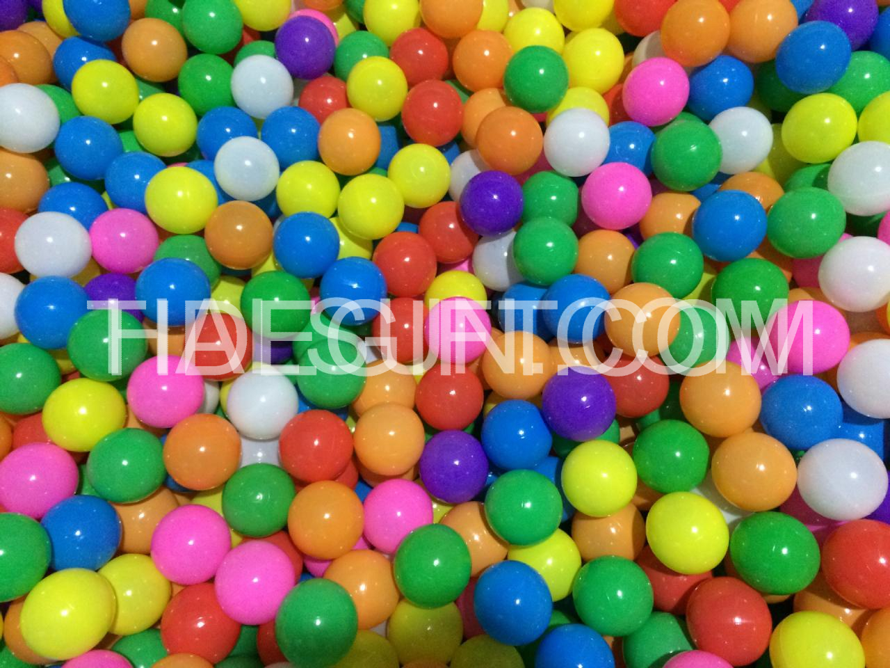 plastic-ocean-balls-8.jpg